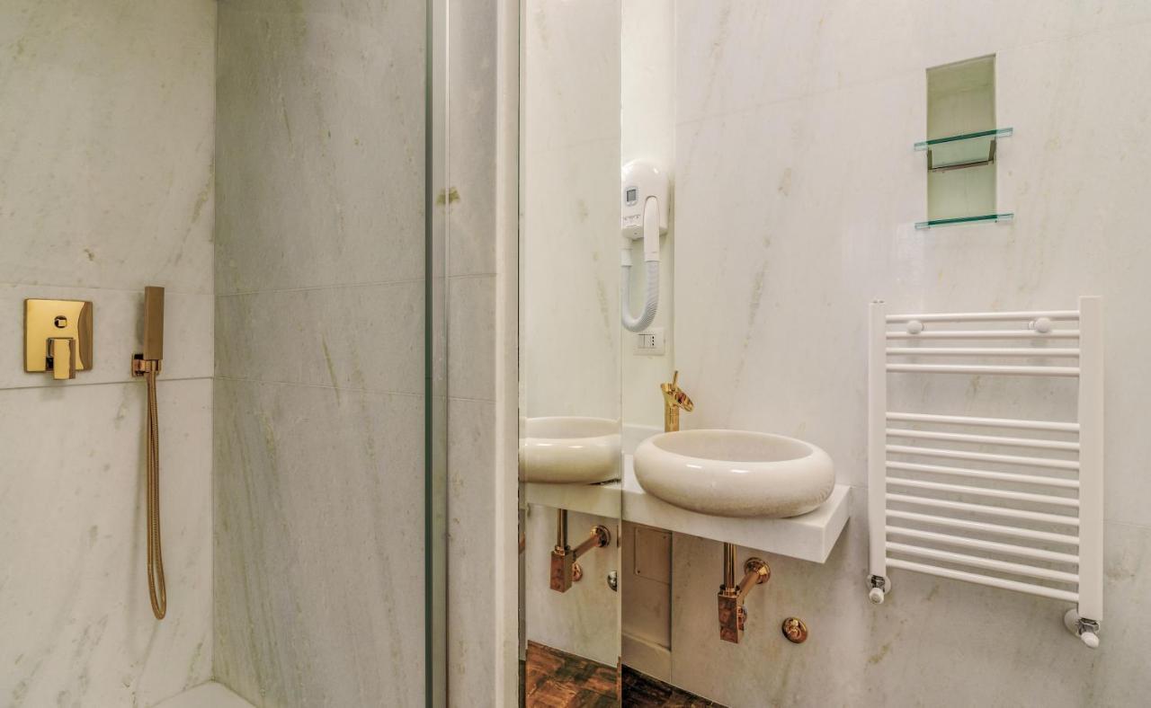Riviere Private Rooms Alla Scala Milano Eksteriør bilde